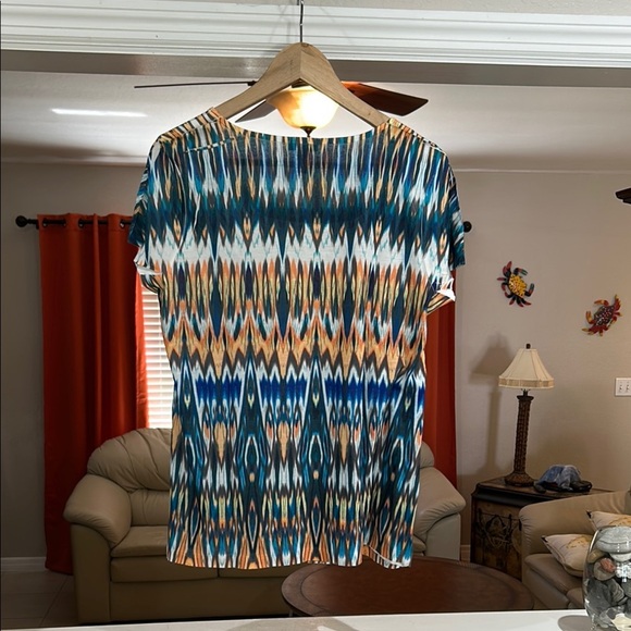 Chico’s Colorful Ruffle  tiered Front Short Sleeve Top Chico’s SZ 2 = US Size L - Picture 2 of 5